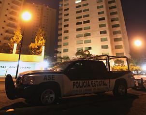 Vigilan domicilio de padres de Paulette 