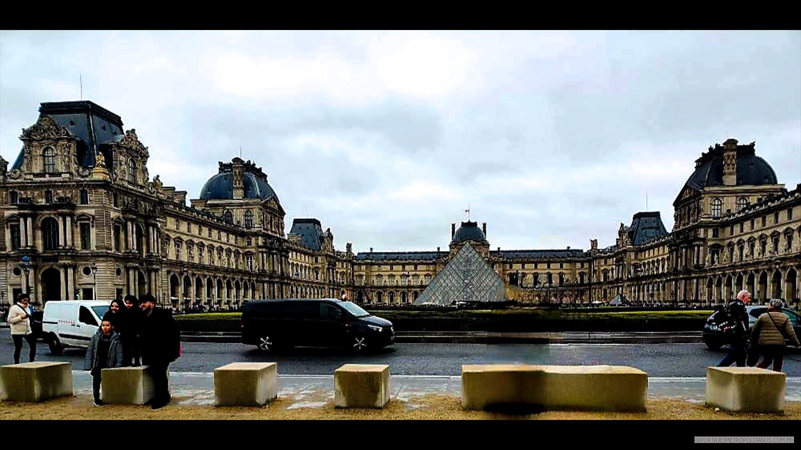  MUSEO DEL LOUVRE UNO DE LOS MAS IMPORTANTES DEL MUNDO