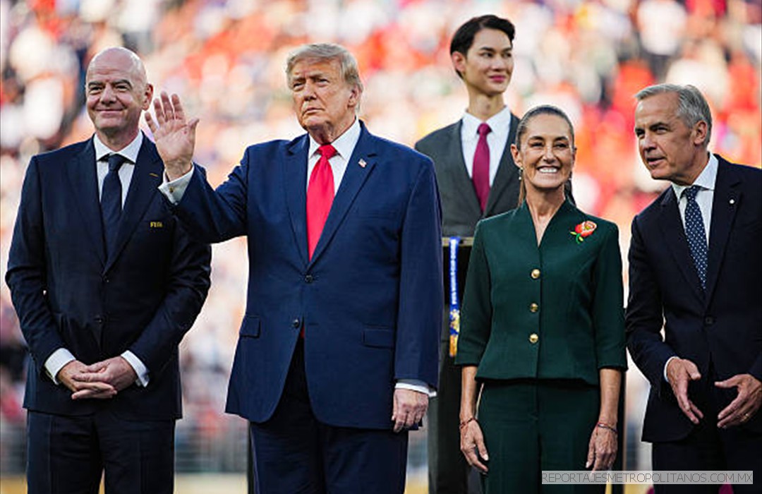 Gianni Infantino,  Donald Trump,  Claudia Sheinbaum y el Mark Carney durante la ceremonia de entrega de premios tras la final de la Copa Mundial de la FIFA 2026