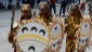 incluyendo niños y mujeres de pueblos originarios
