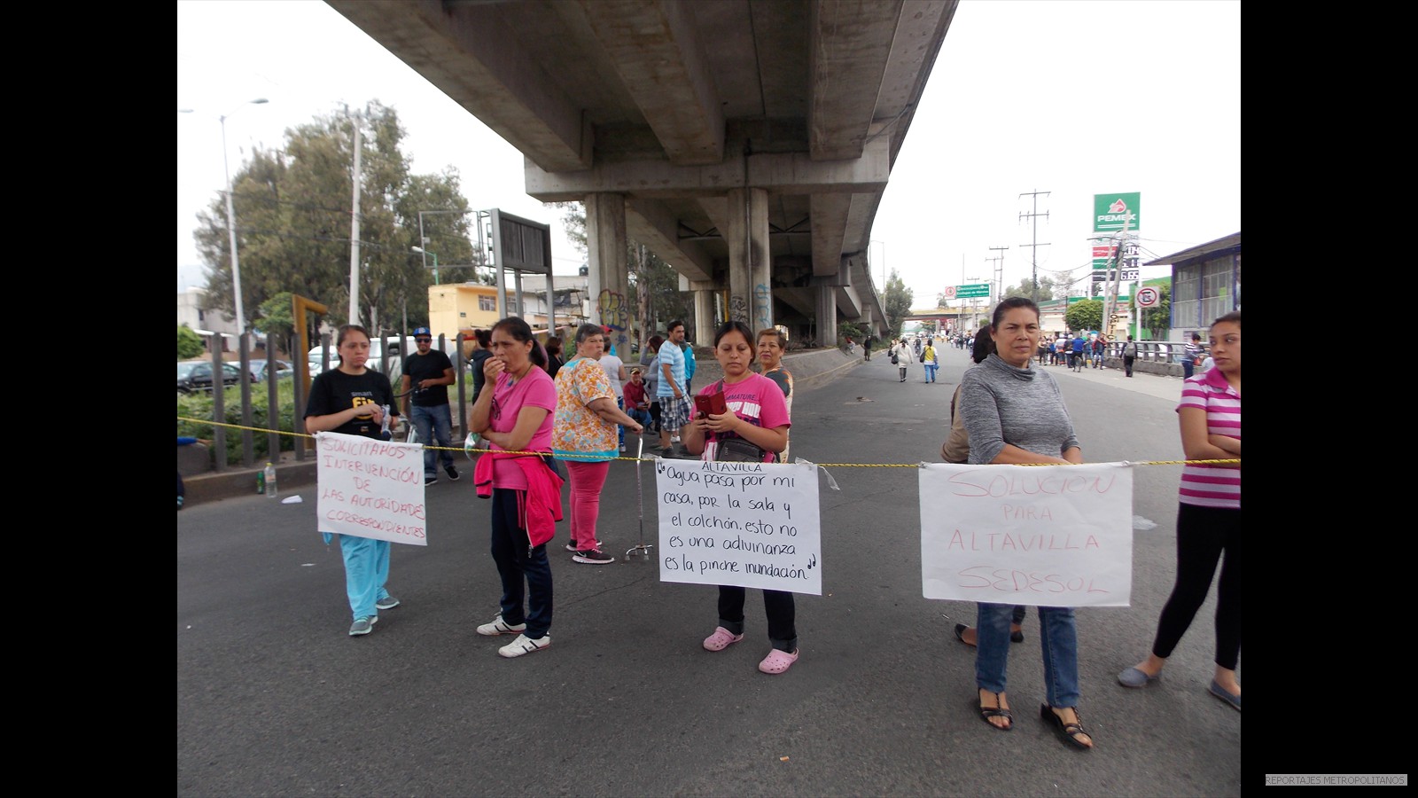 En Altavilla, Ecatepec, bloquearon la Vía Morelos 