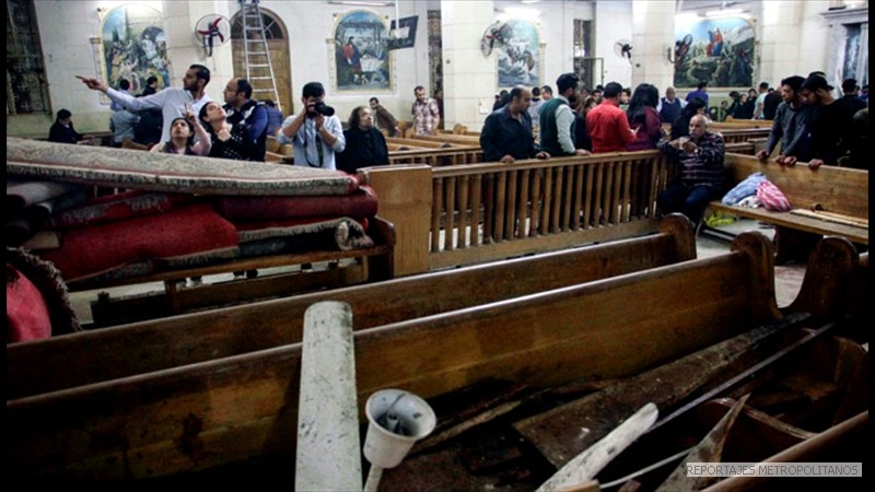 EI ATACA DOS IGLESIAS COPTAS EN EGIPTO. MUEREN 44 CRISTIANOS
