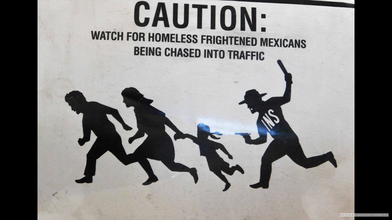 Este cartel era contra los migrantes mexicanos 