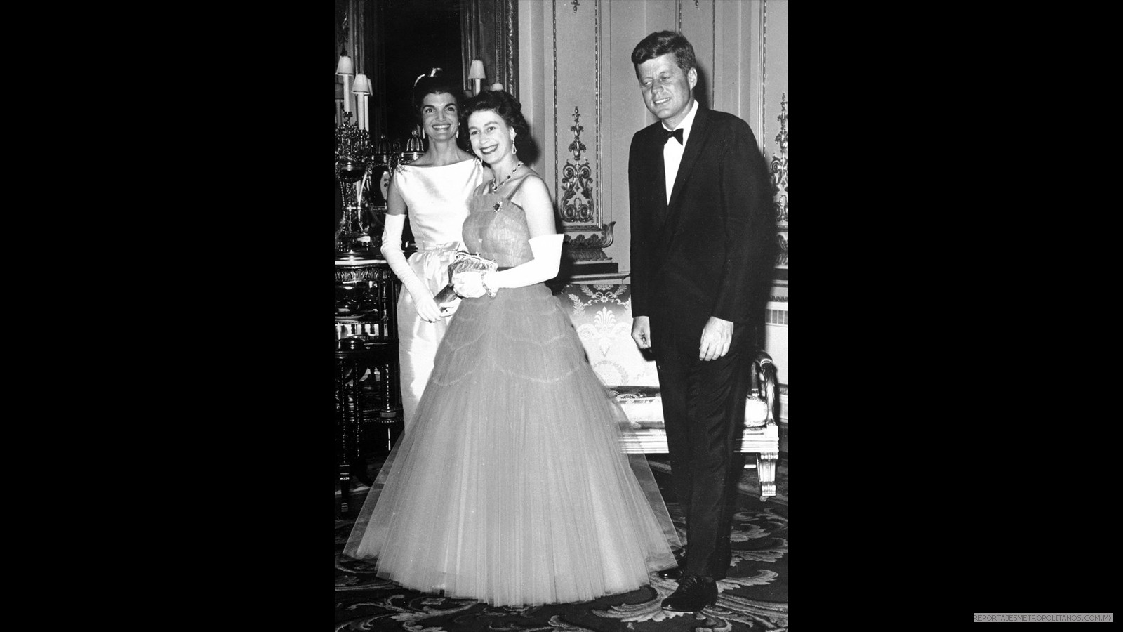  Con el Matrimonio Kennedy en cena de gala en Buckingham, Londres, el 5 de junio de 1962