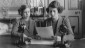 Las princesas Margarita e Isabel, el 10 de octubre de 1940, en mensaje a niños del Imperio Británico en la II Guerra Mundial