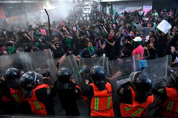 Protesters denouncing gender violence in Mexico City clashed with police.